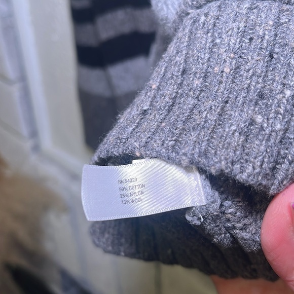 Gap grey Striped Cardigan Sweater size small - Picture 6 of 8